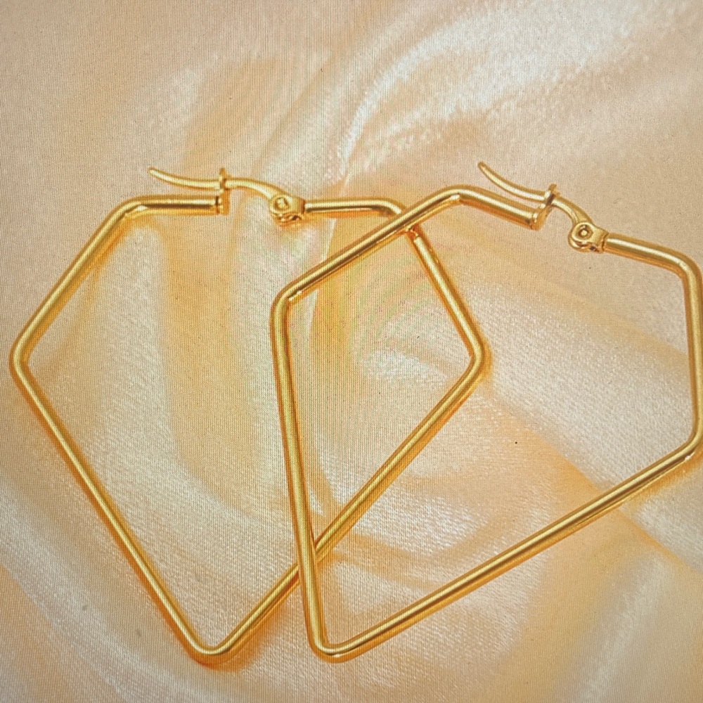 Geometric Gold Hoop Earrings